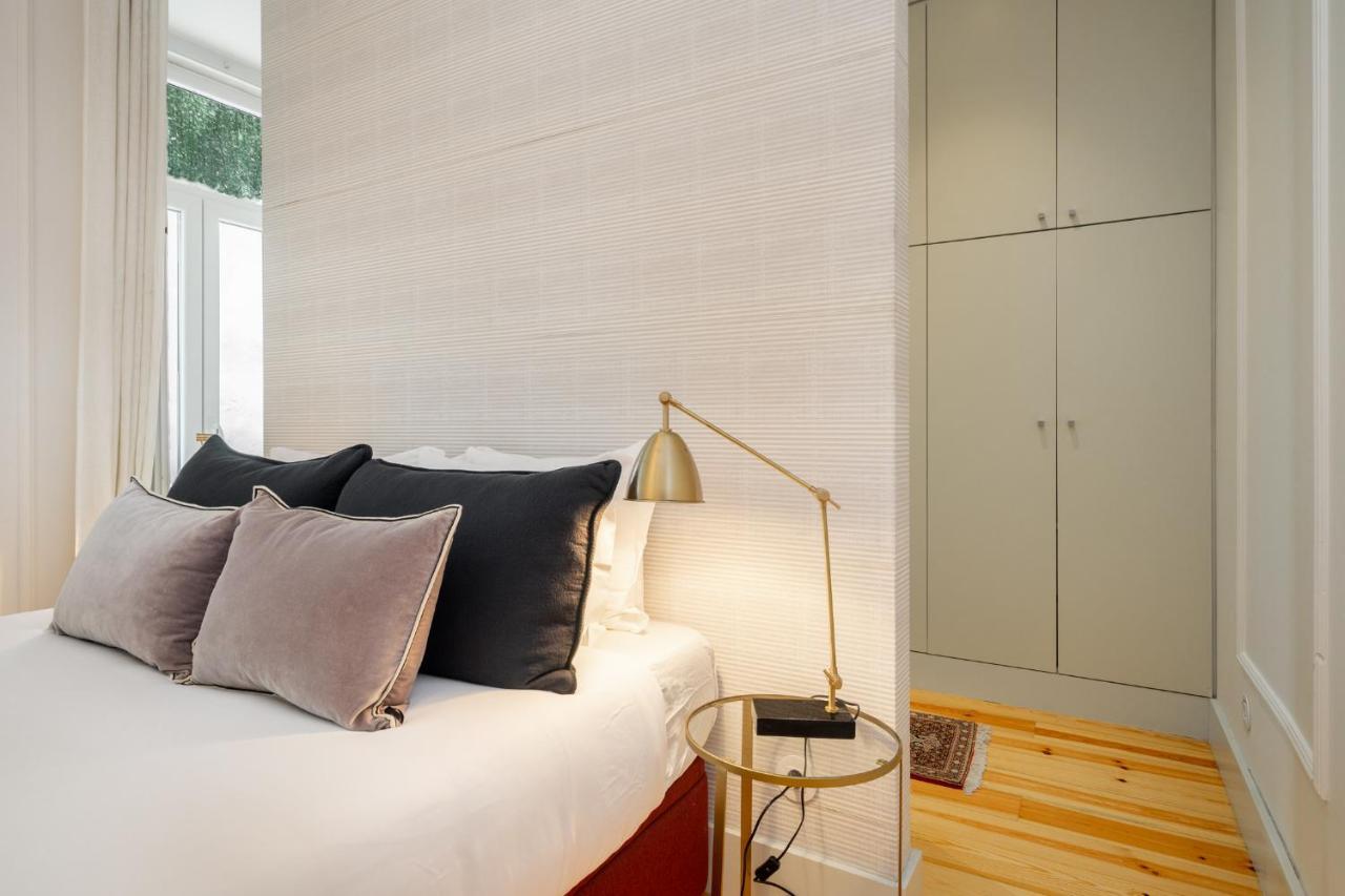 Whome Luxury Stay In Prime Location W/ Ac, Lift & Private Patio Lisbon Exterior photo